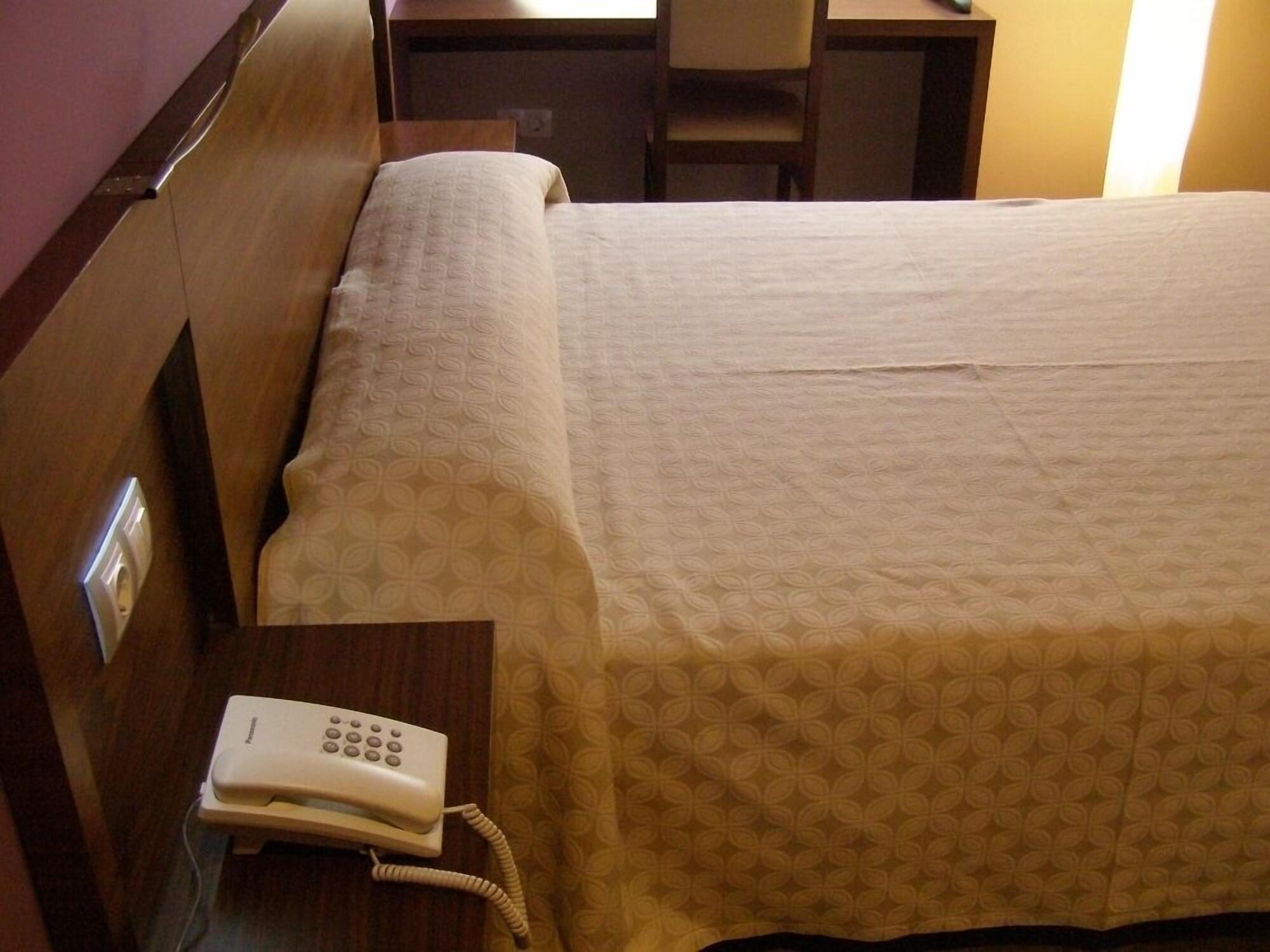 Hotel Corona De Galicia Valga المظهر الخارجي الصورة