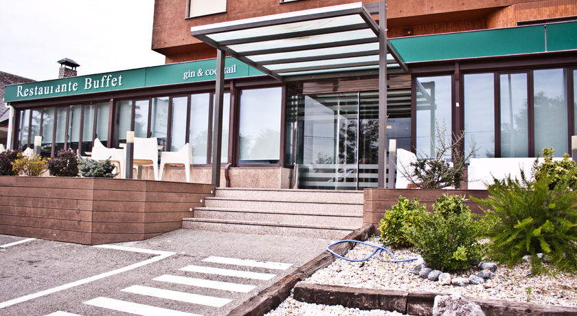 Hotel Corona De Galicia Valga المظهر الخارجي الصورة